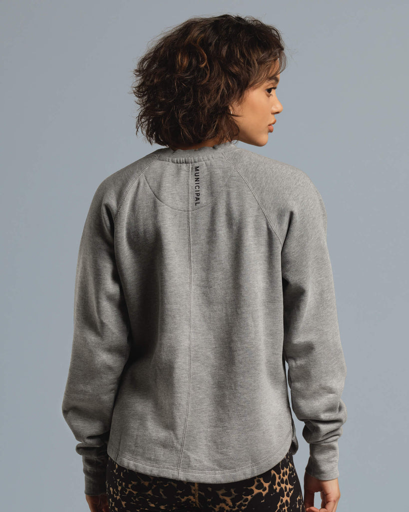 SPECAL GUEST EASY CREWNECK グレー Women's Easy Crew in Athletic Gray / Black | MUNICIPAL