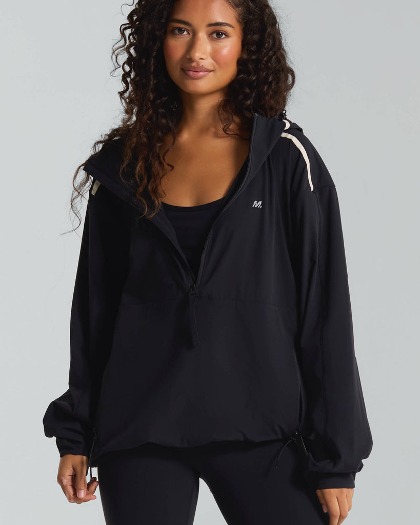 Women's Momentum Half Zip Anorak in Black | MUNICIPAL