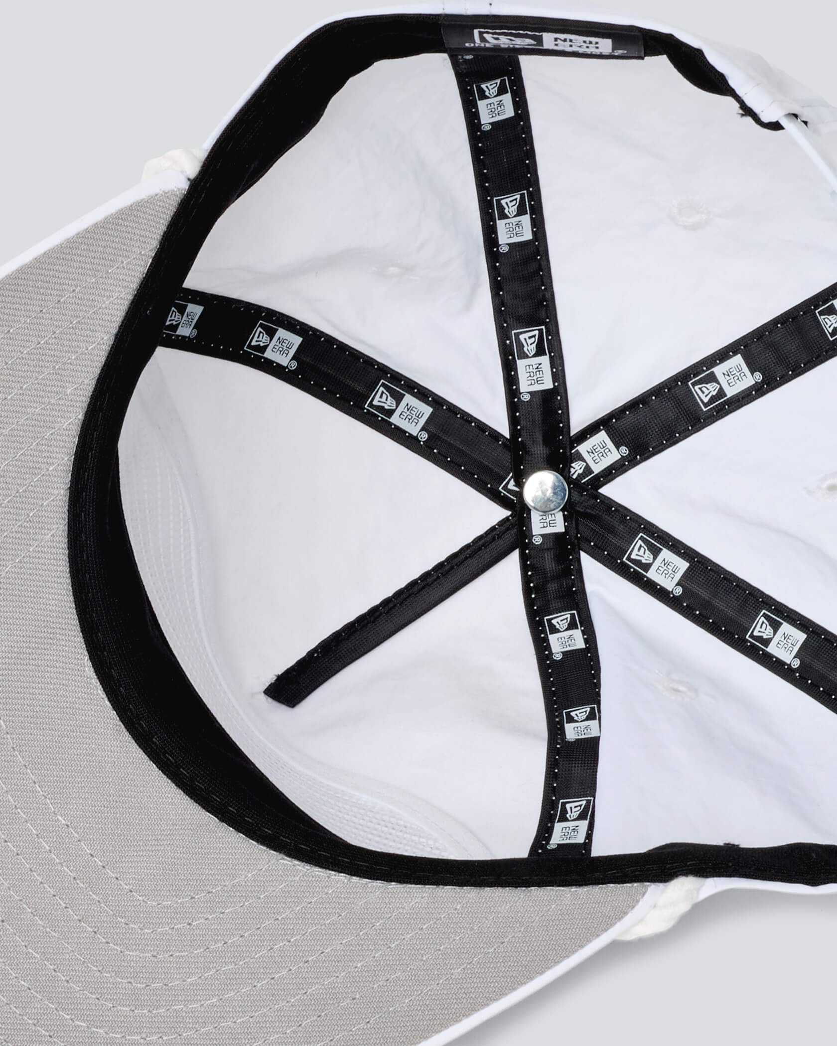Trophy Performance Hat |White / White| inside