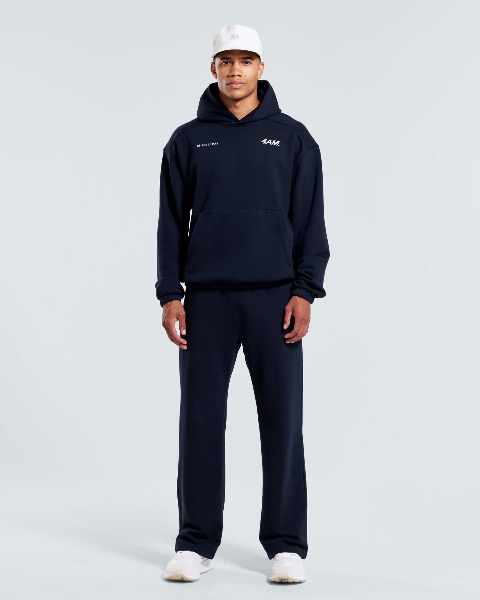 4AM. Fleece Pants |Black| front