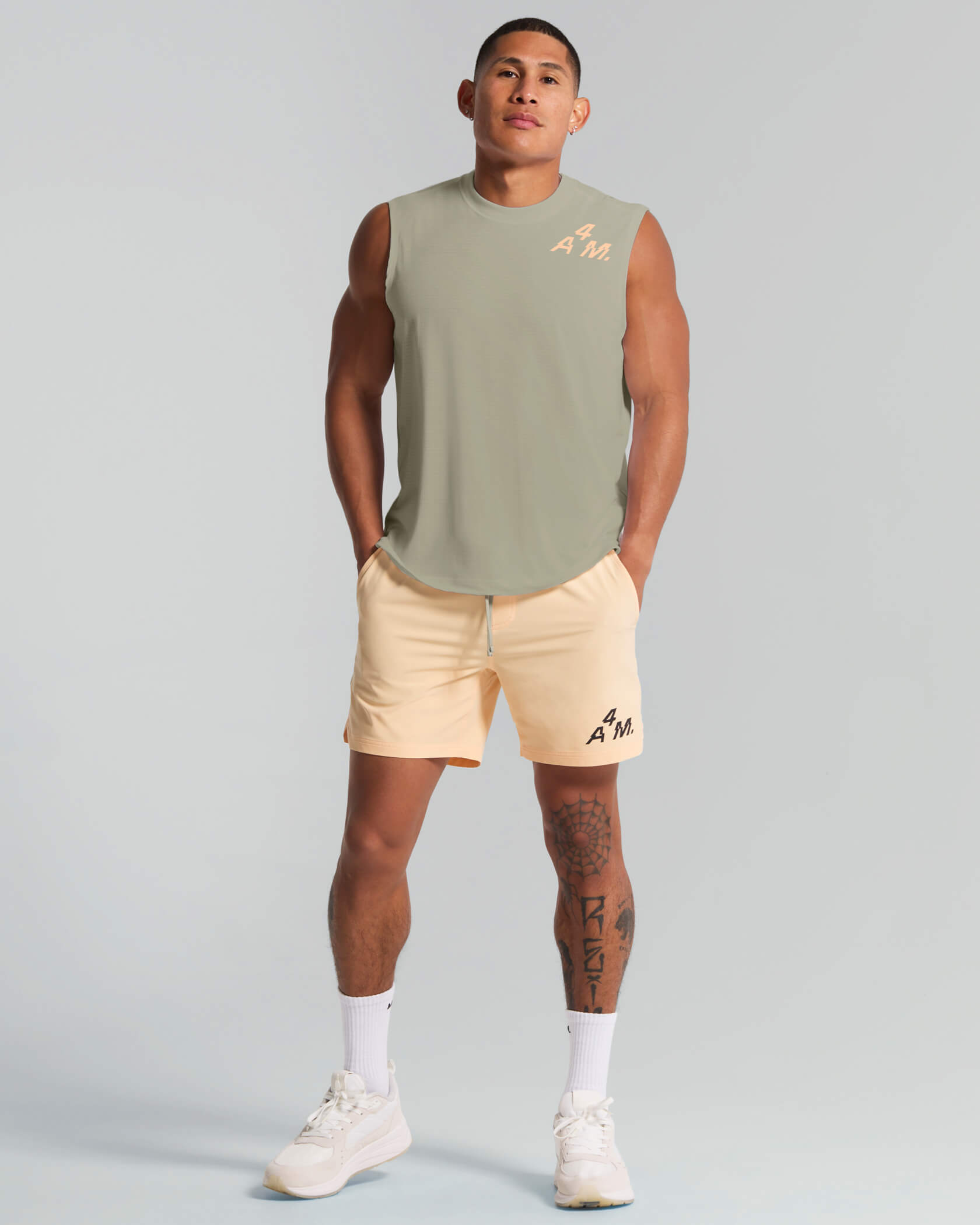 4AM. Tri Tank |Seagrass Heather| outfit