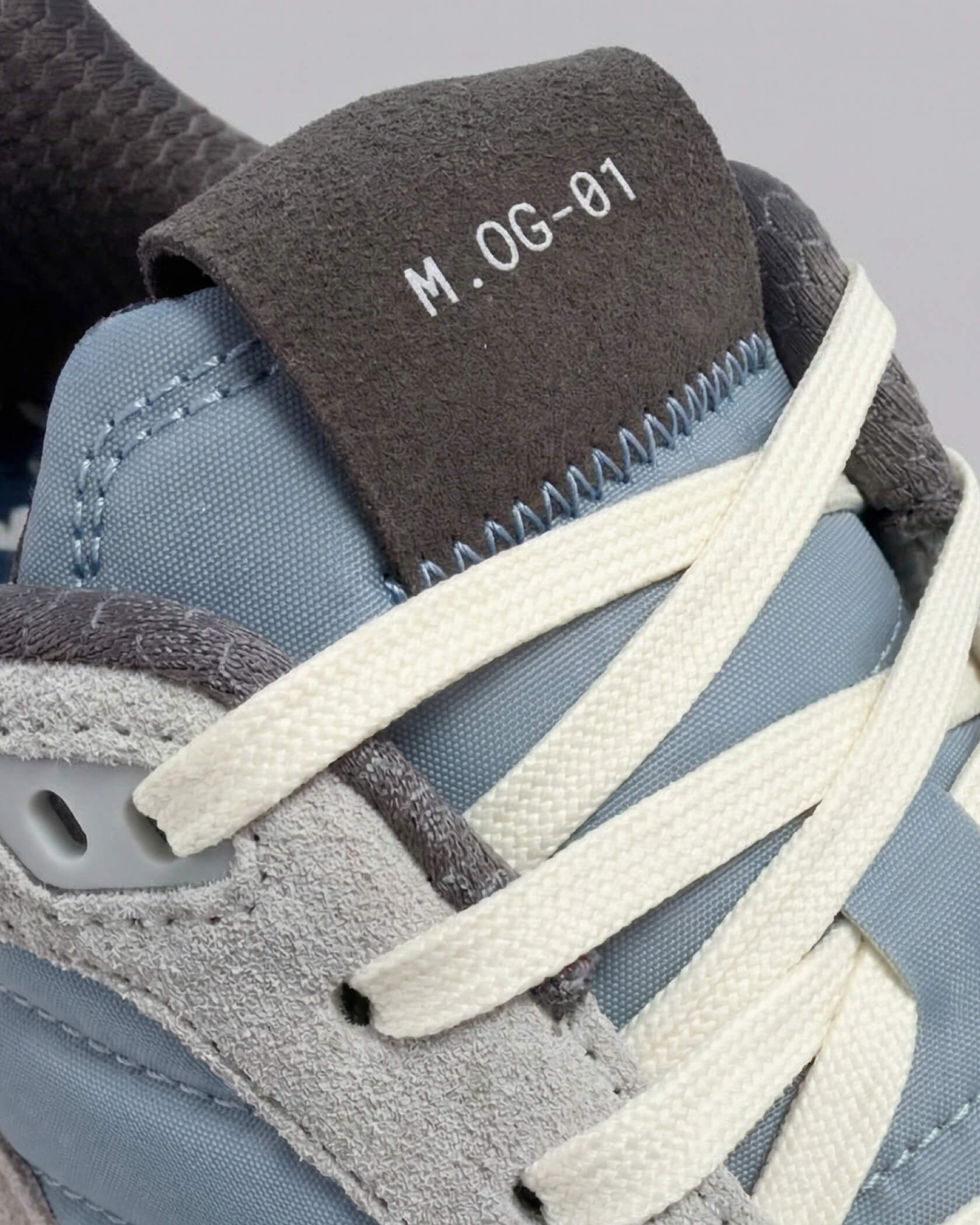 M.OG-01 Shoes |Ash Blue / Cement / Natural| tongue