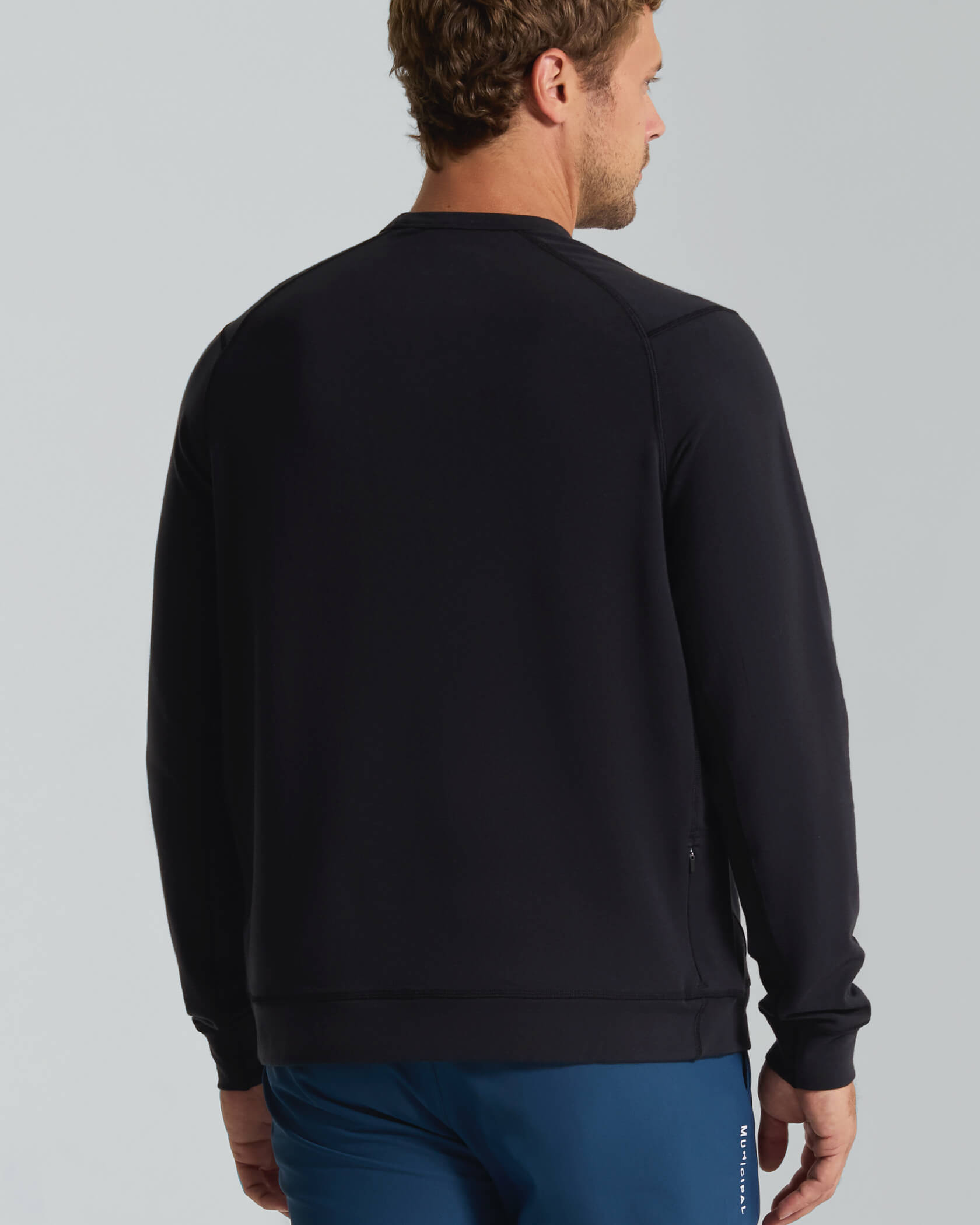 New Town Stretch Crew |Black| back