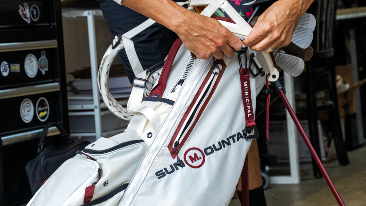 Sun Mountain x MUNICIPAL golf bag