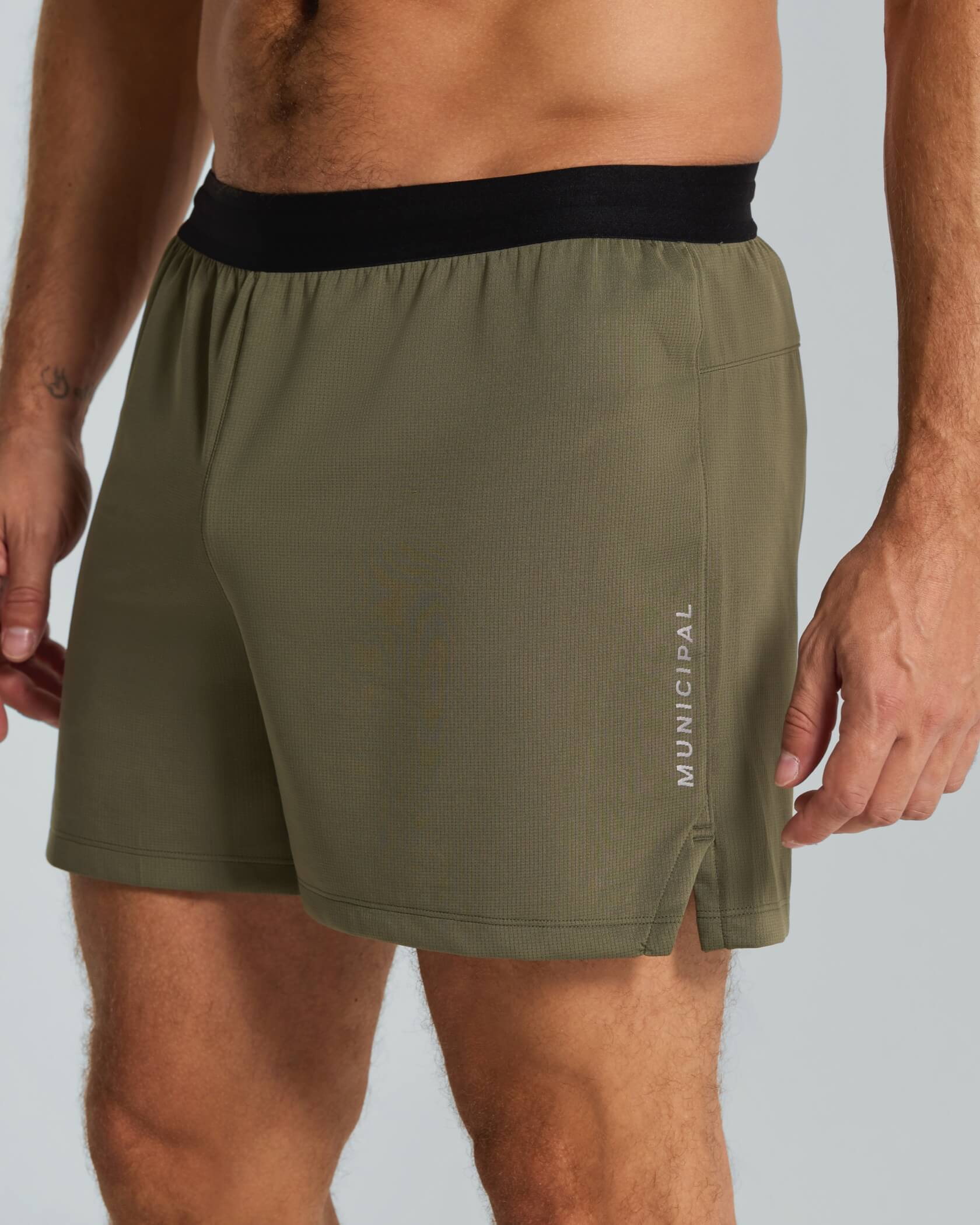Run Core Shorts 4