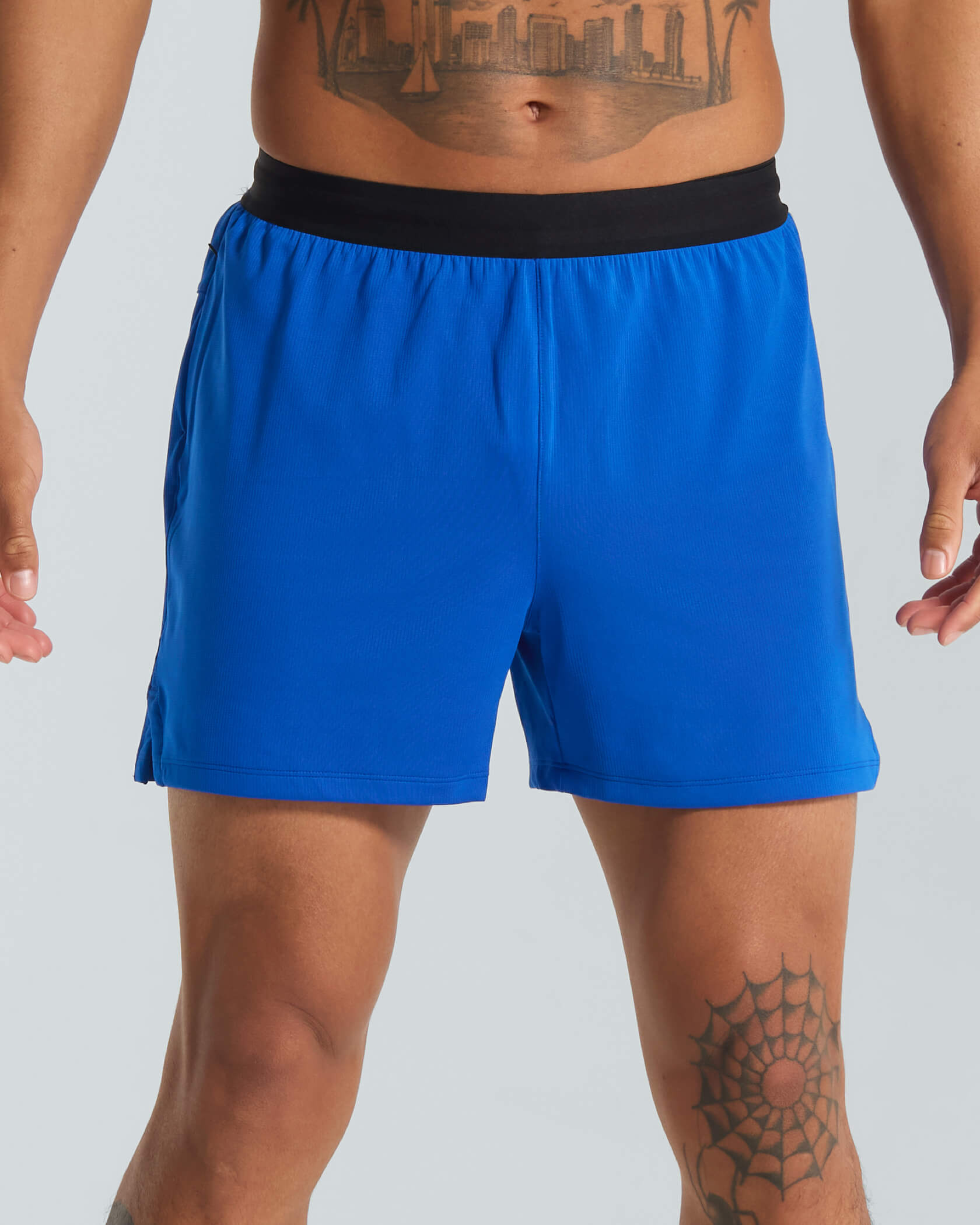 Run Core Shorts 4