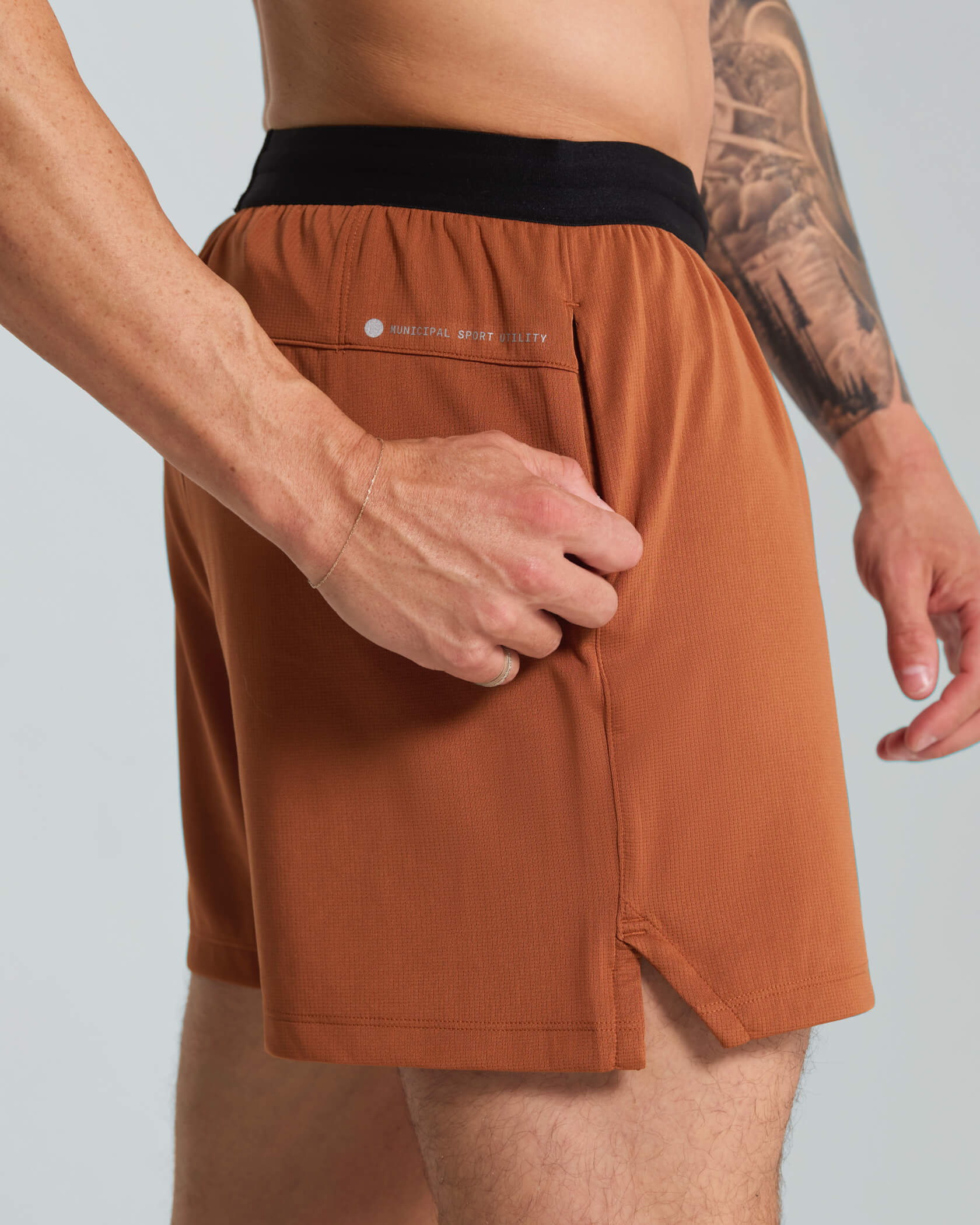 Run Core Shorts 4