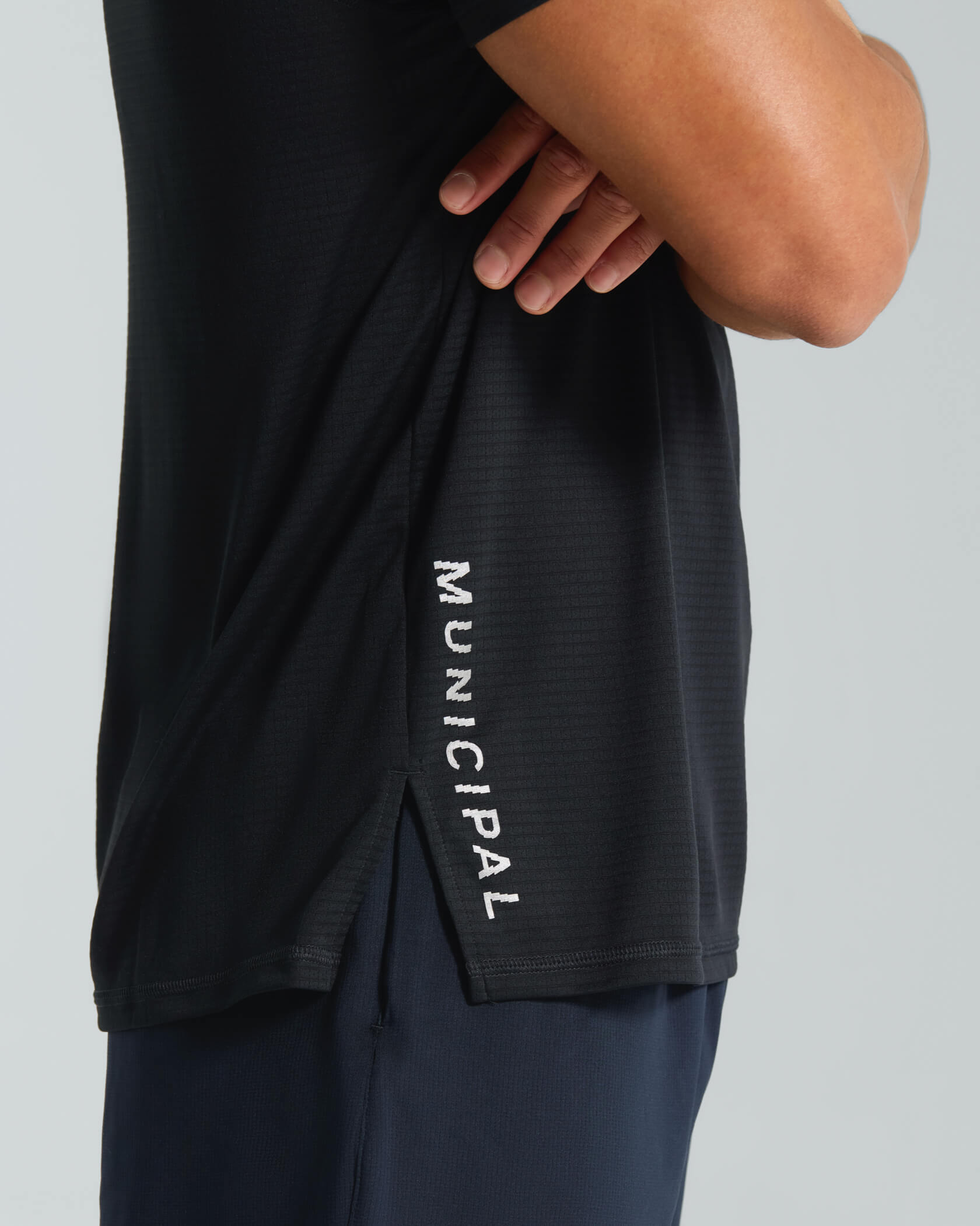 Run Core T-Shirt |Black| logo