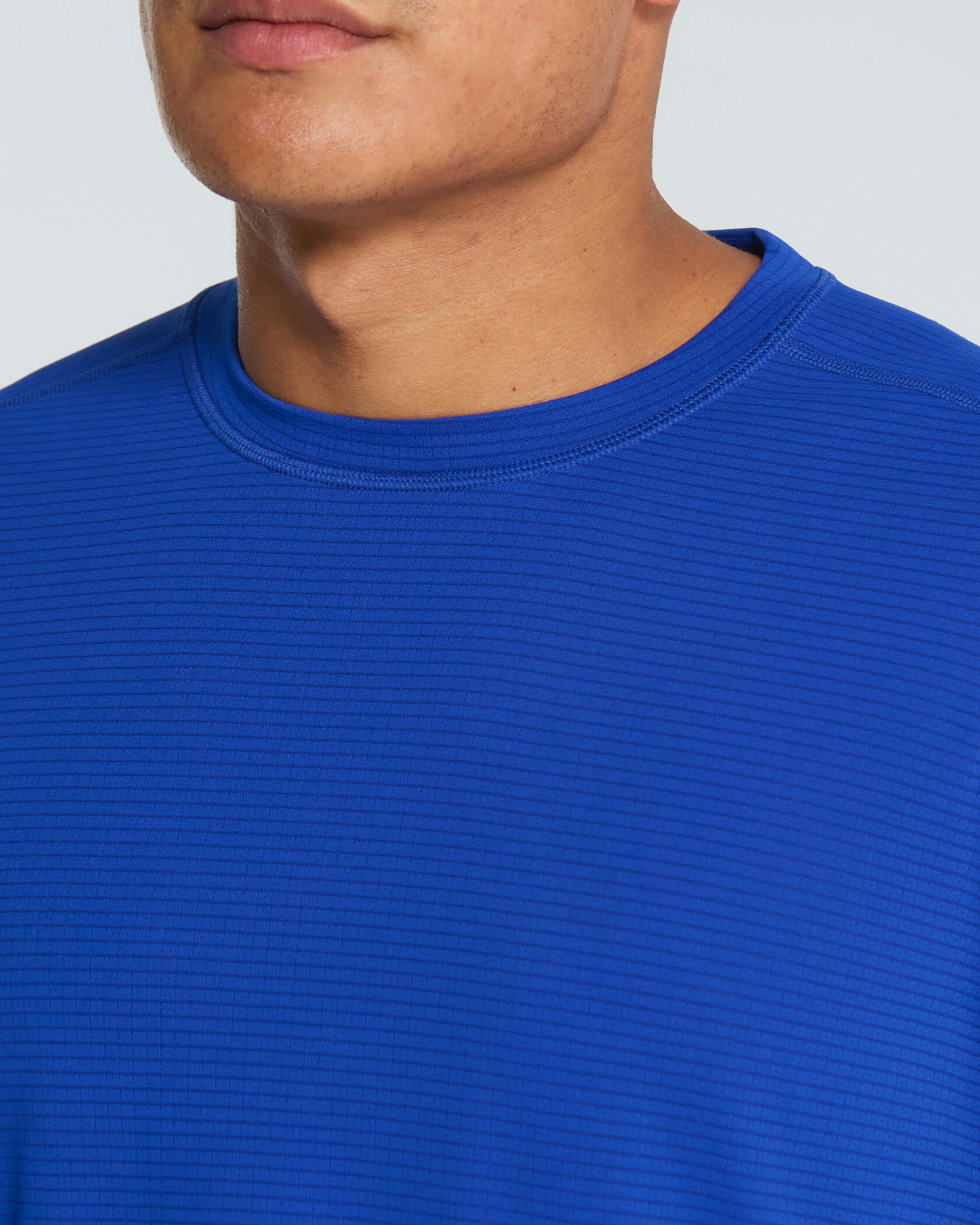 Run Core T-Shirt |Cobalt| collar