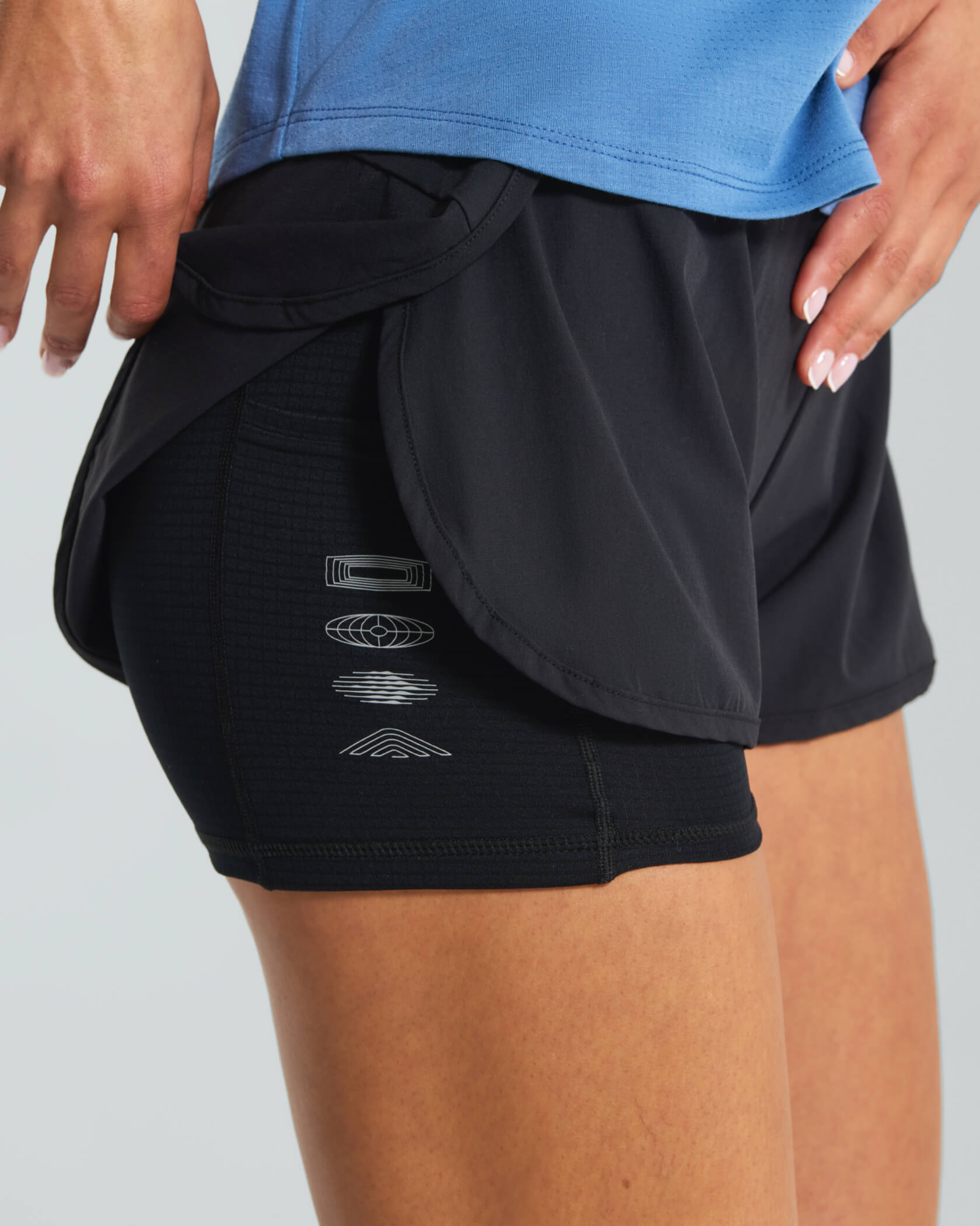 Women's 4AM. Shorts |Black| liner