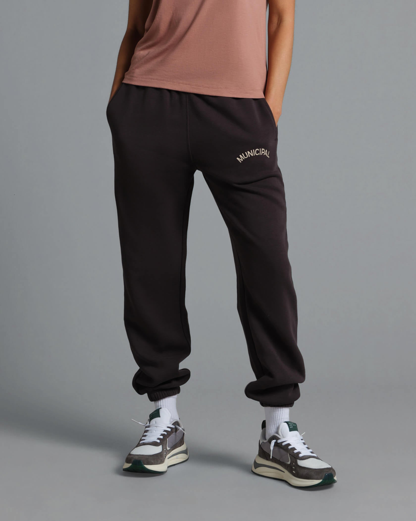 Women's Varsity Sweatpant |Asphalt| front